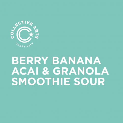 Смузи Саур (с асаи, клубникой, ежевикой, бананом и гранолой)